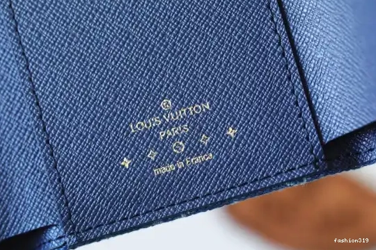 Vuitton VICTORINE Wallet Louis 0324
